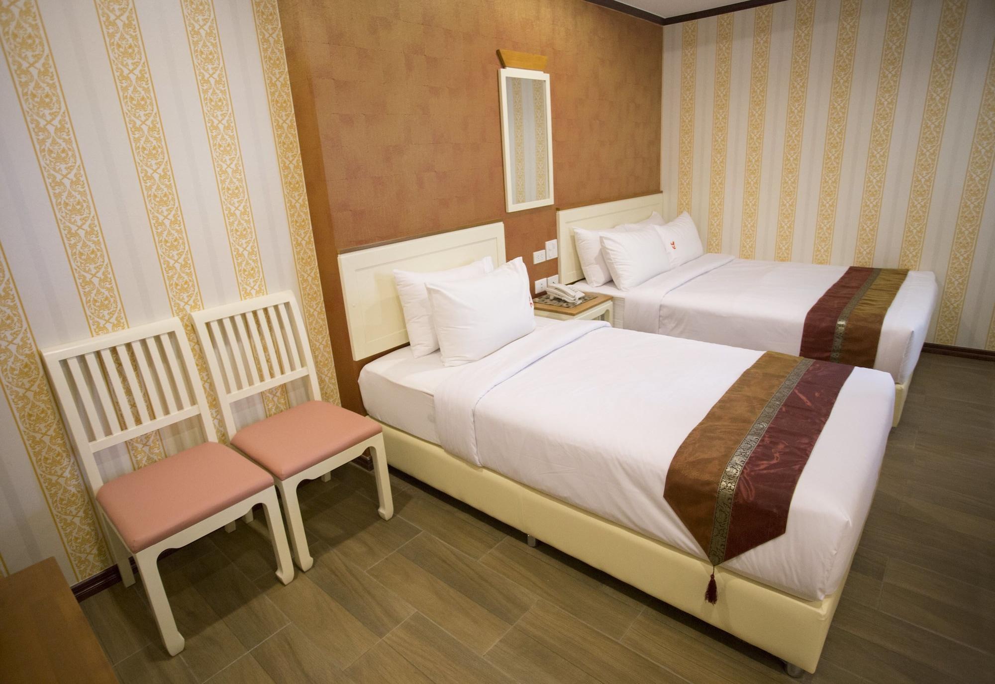 J&Y Hotel Latphrao 35 Bangkok Extérieur photo